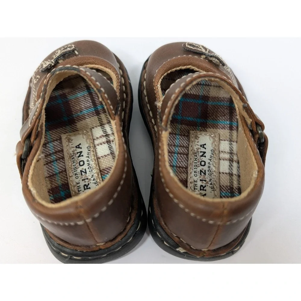 Arizona Jeans Co.‎ Girls Shoes Sz. 2 Mary Jane Brown Shoes